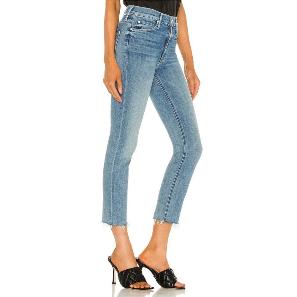 MOTHER size 30 mid rise dazzler crop fray in blowing kisses